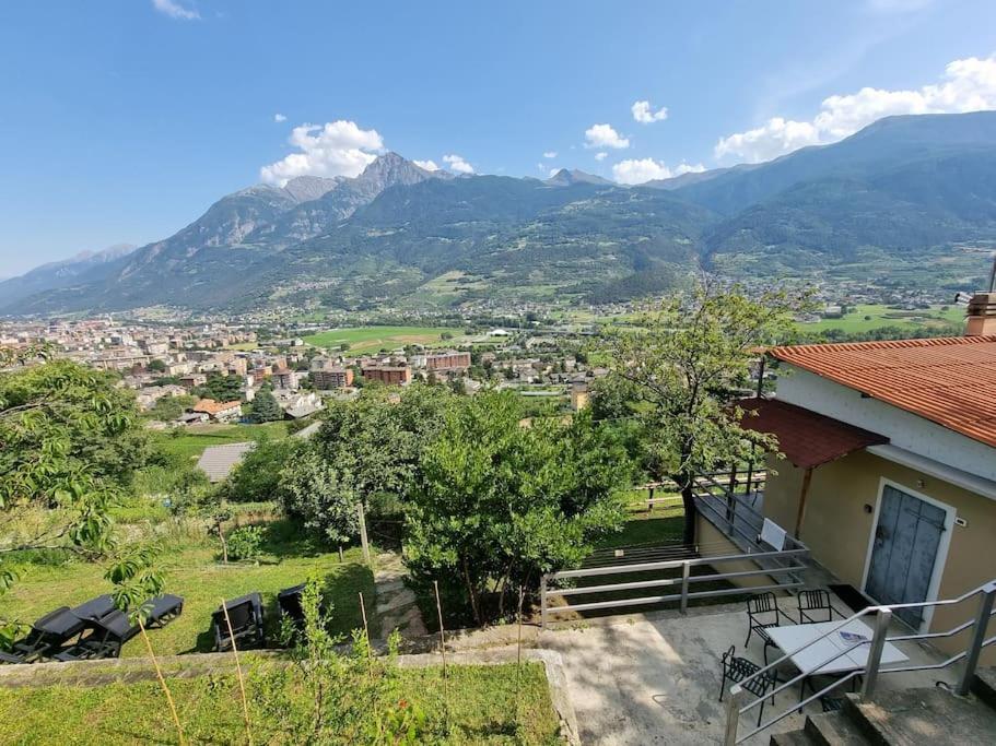 Casa Le Vignole - Aosta Βίλα Εξωτερικό φωτογραφία